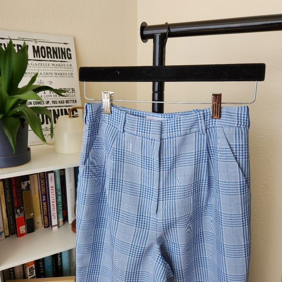 Lovers + Friends Blue Plaid Cropped Pants - Picture 4 of 5